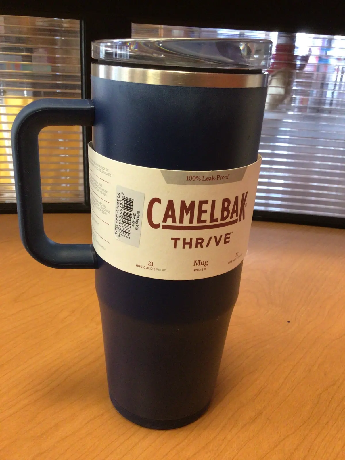 Camelbak 32Oz Thrive Vacuum Insulated Stainless Steel Leakproof Free Lidded Travel Mug-Navy (Some Imperfections) 1
