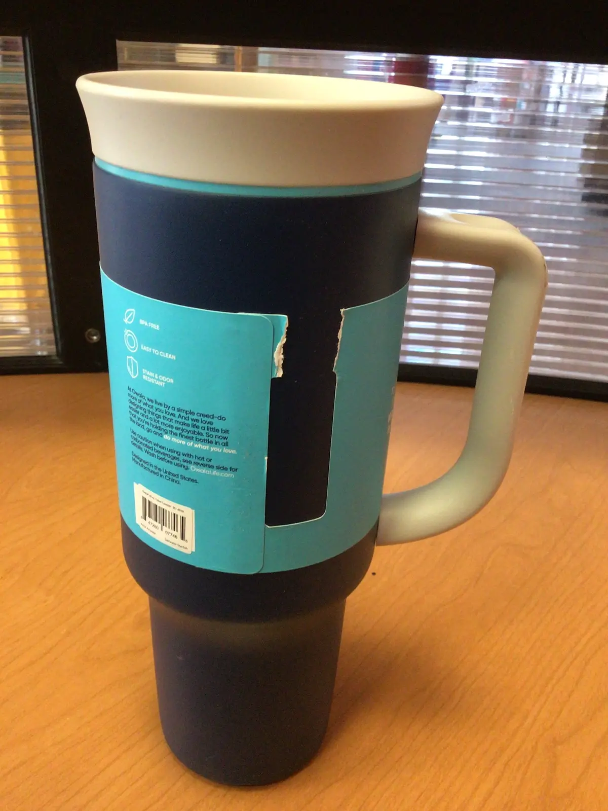 Owala 40Oz Stainless Steel Straw Tumbler - Navy(Slightly Damaged) 1