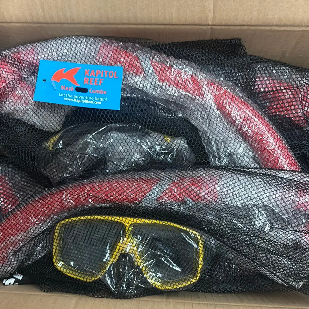Case Pack - 6 Kapitol Reef Mask And Snorkel Combo (Yellow/Red) 1