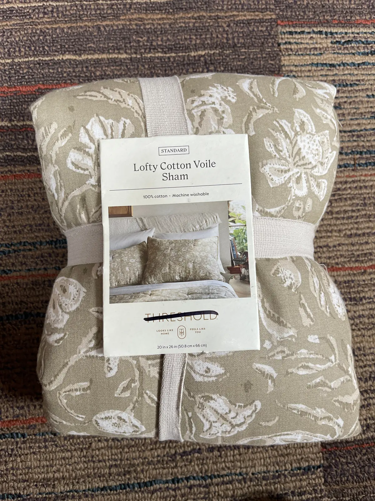 Standard Printed Cotton Voile Tonal Floral
Quilt Sham 1