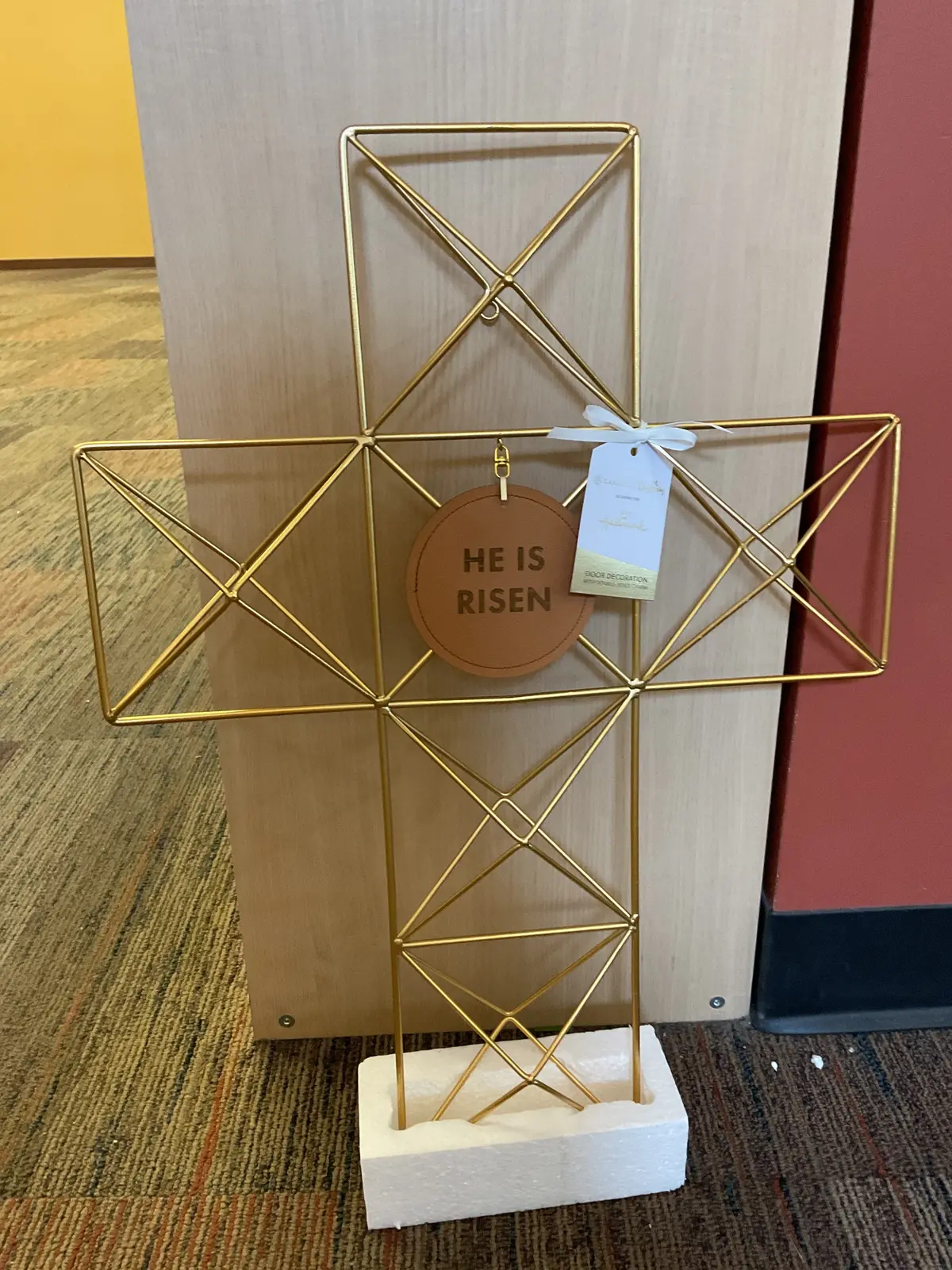 National Brand Christmas Door Decor Cross“ He Is Risen” 1