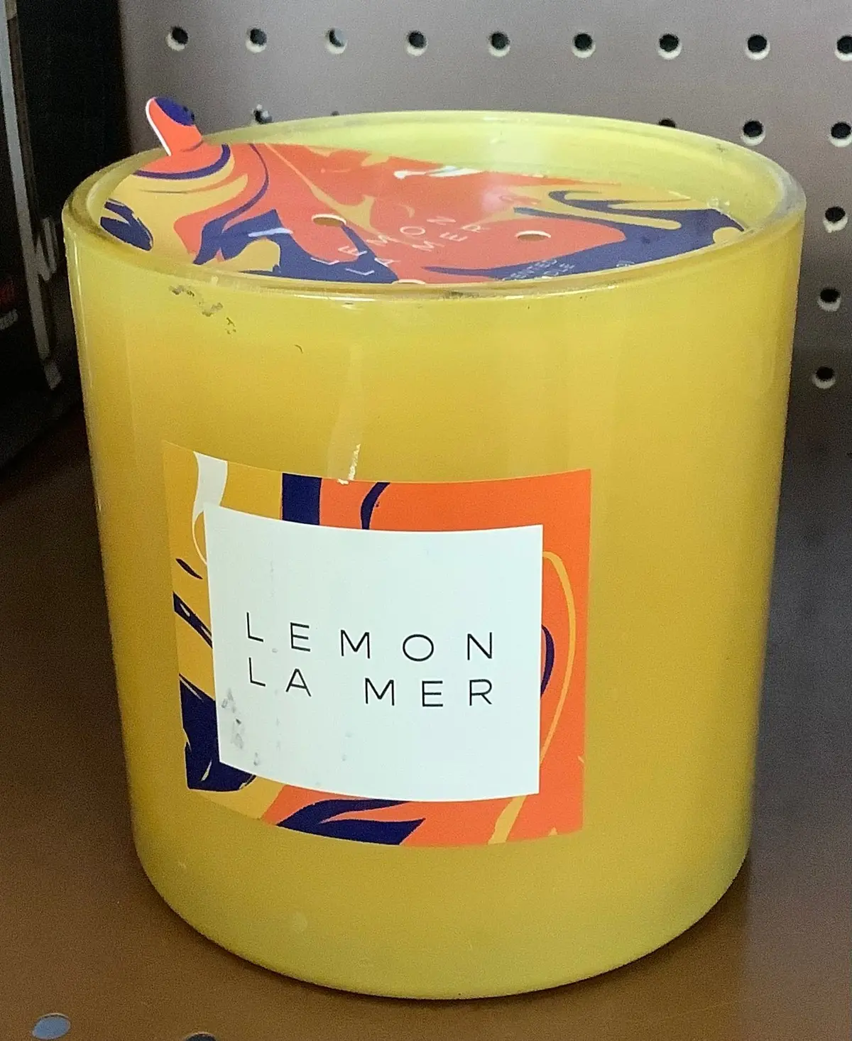 3-Wick 28Oz Glass Lemon La Mer Candle Yellow5.9 1
