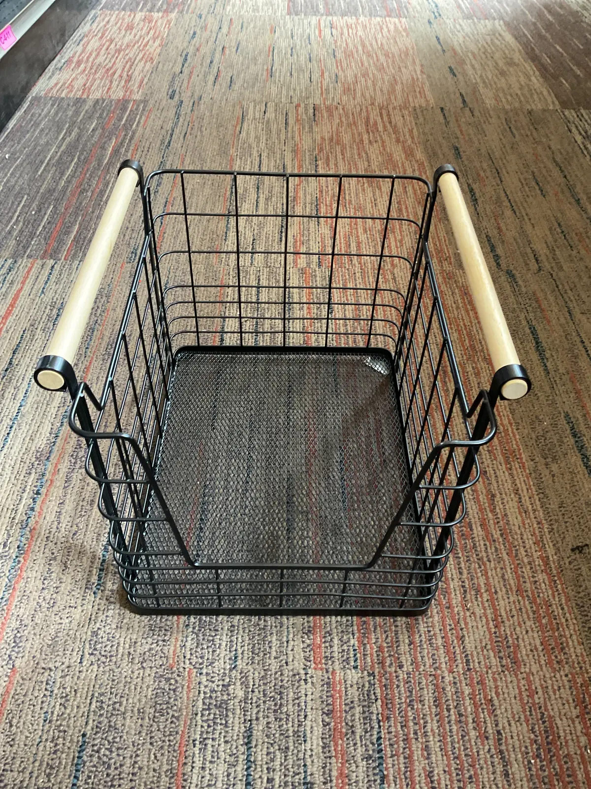 Wire Open Front Basket Black With Natural Wood Handles 1