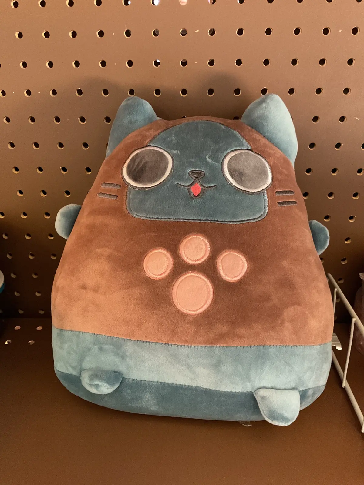 Stubbins Monster Hunter Rise Chocolate Palico
Smoosh Plush 1