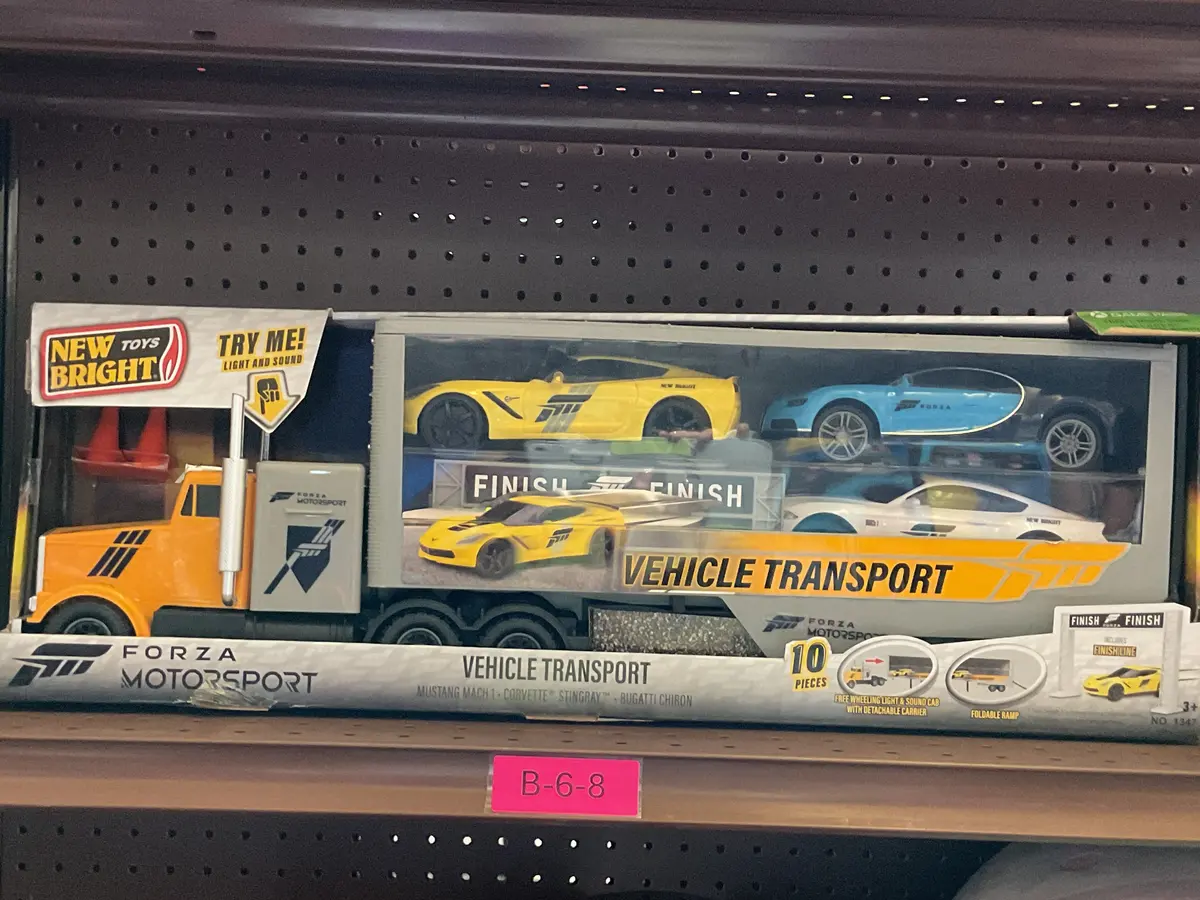 New Bright Forza Motorsport Hauler Set - 1:24 Scale (New) - Clearance 1