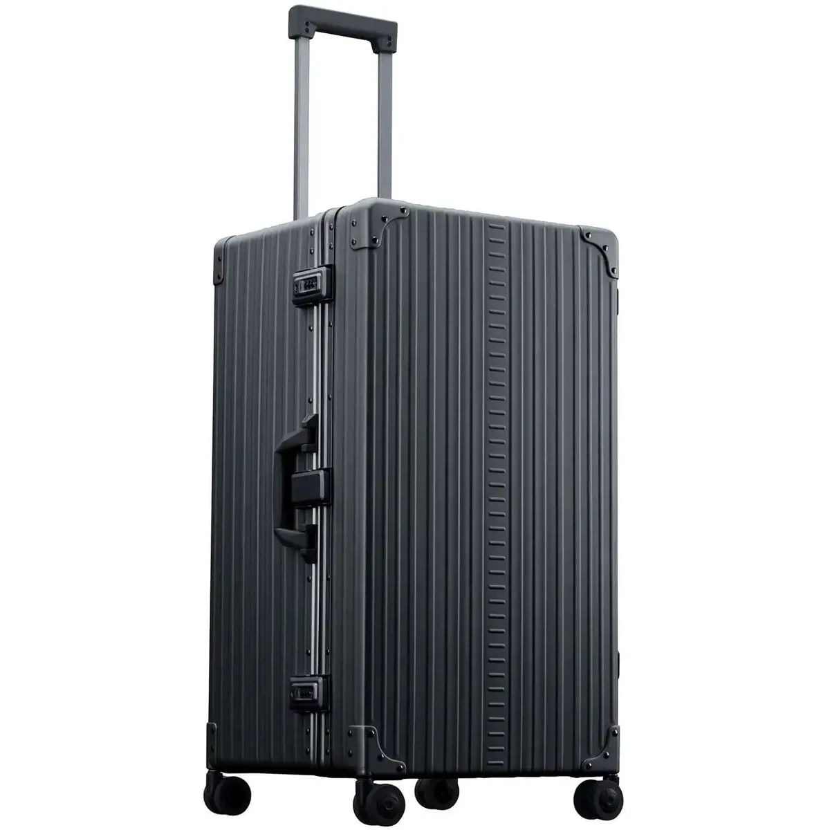 Aleon 30" Aluminum International Trunk 1