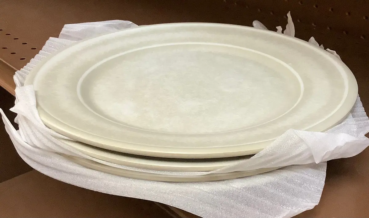 4Pack Bamboo Melamine Plates 1