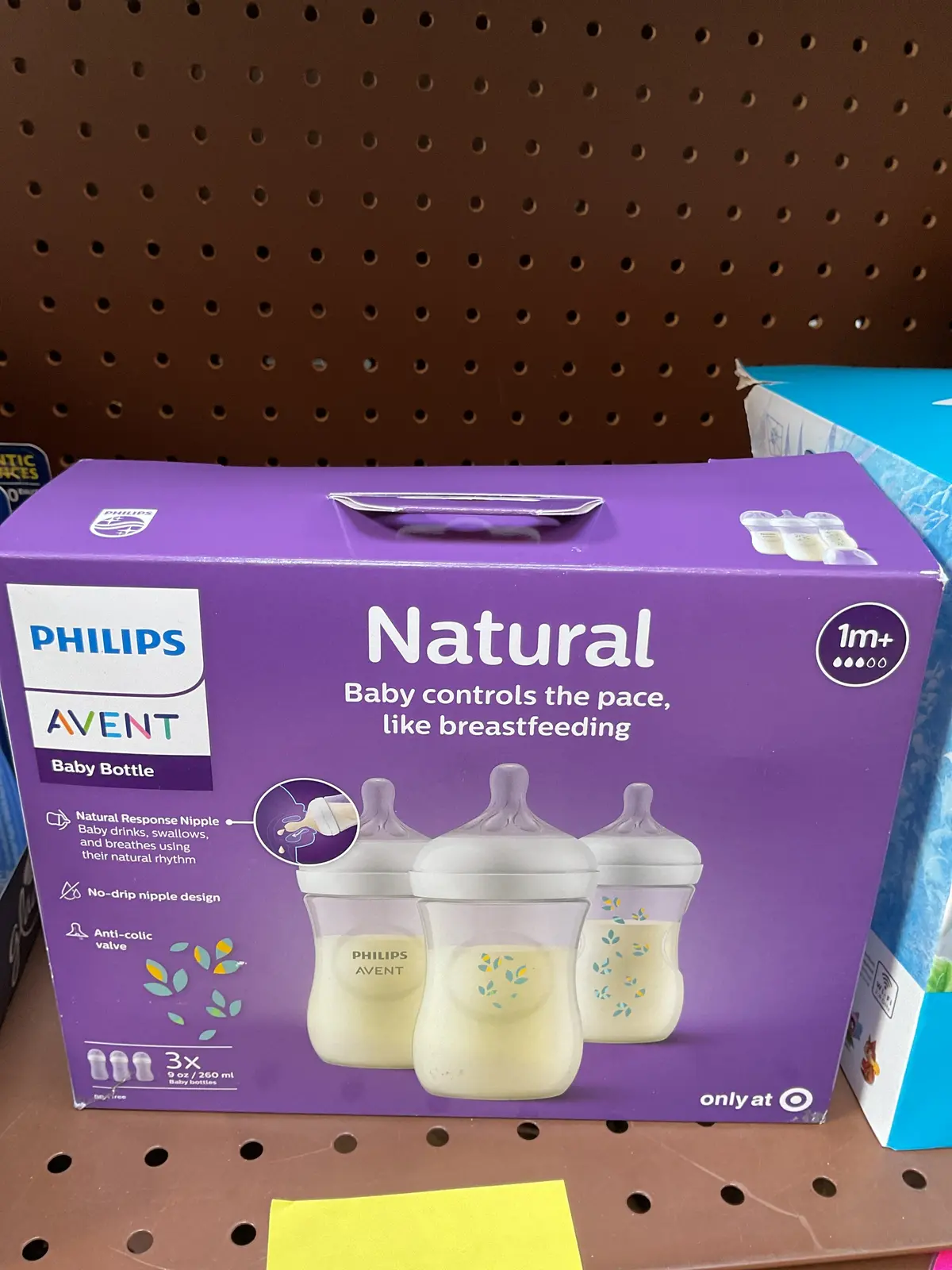 Avent Philips Natural Baby Bottle With Natural Response
Nipple - Leaf - 9Oz/3Pk 1