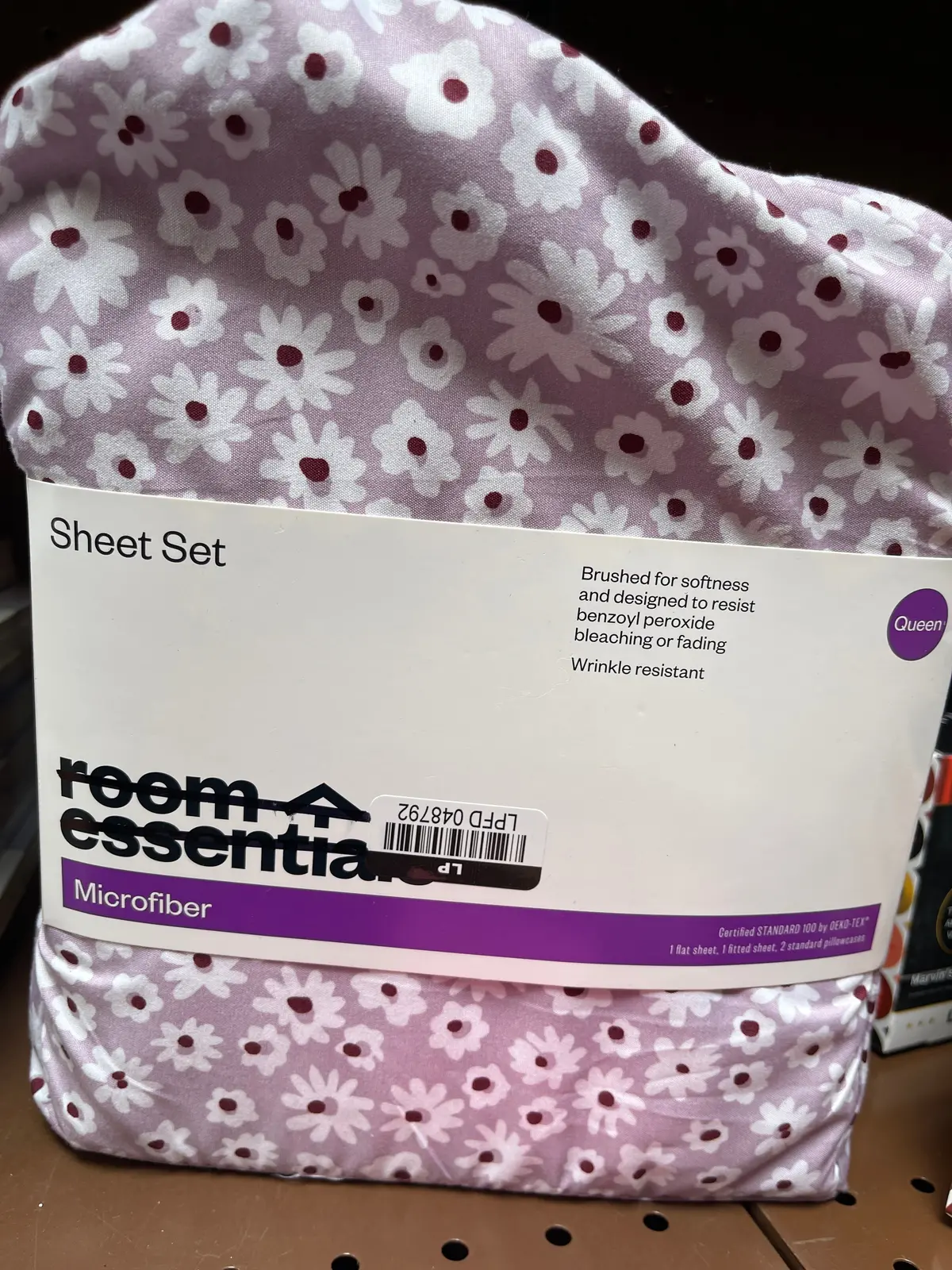Queen Printed Microfiber Sheet Set Light
Purple Daisy 1