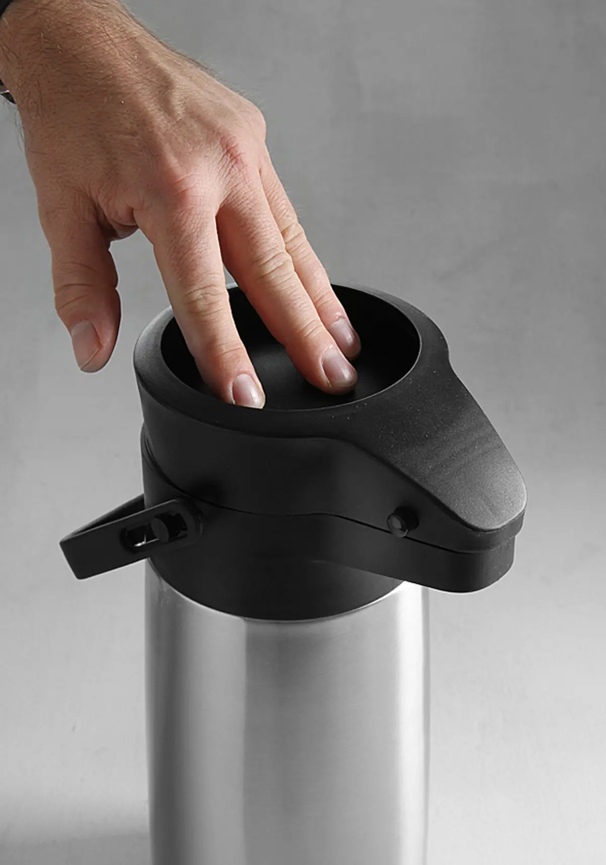 Hendi Pompkan 2.2 Liter 2