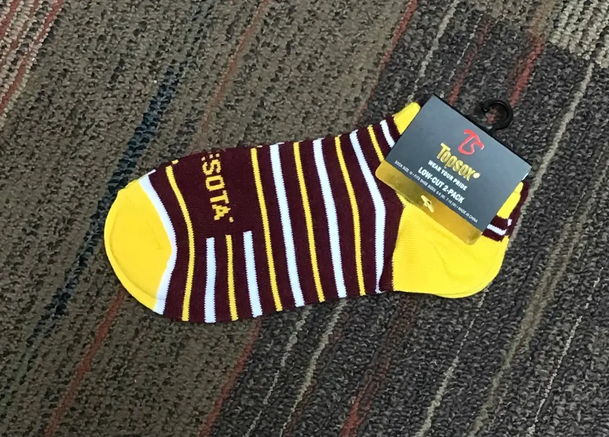 Minnesota Low Cut 2Pk Socks - Size Medium 1