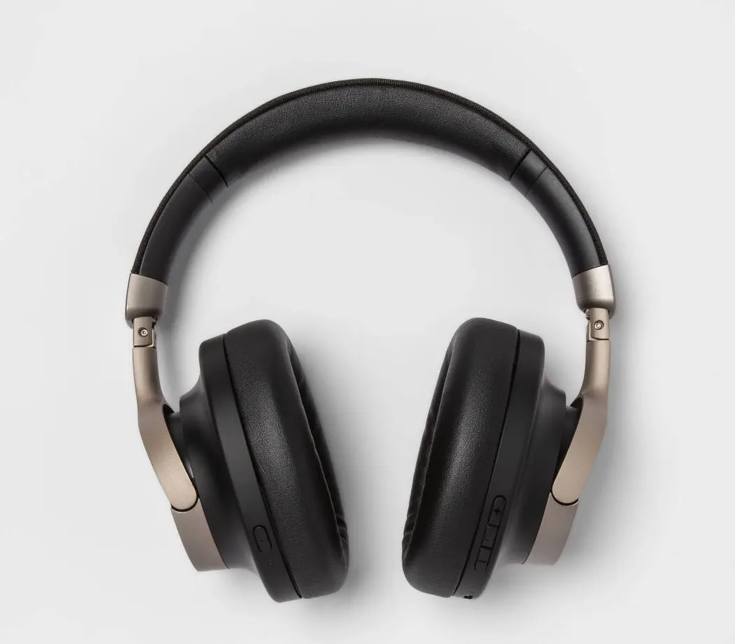 Active Noise Cancelling Bluetooth Wireless Over-Ear 1