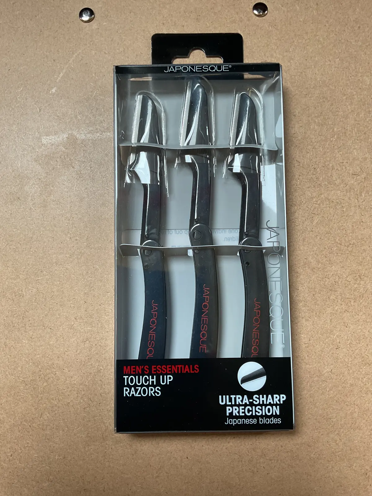 Men's Essential Ultimate Touch Up Razors 1