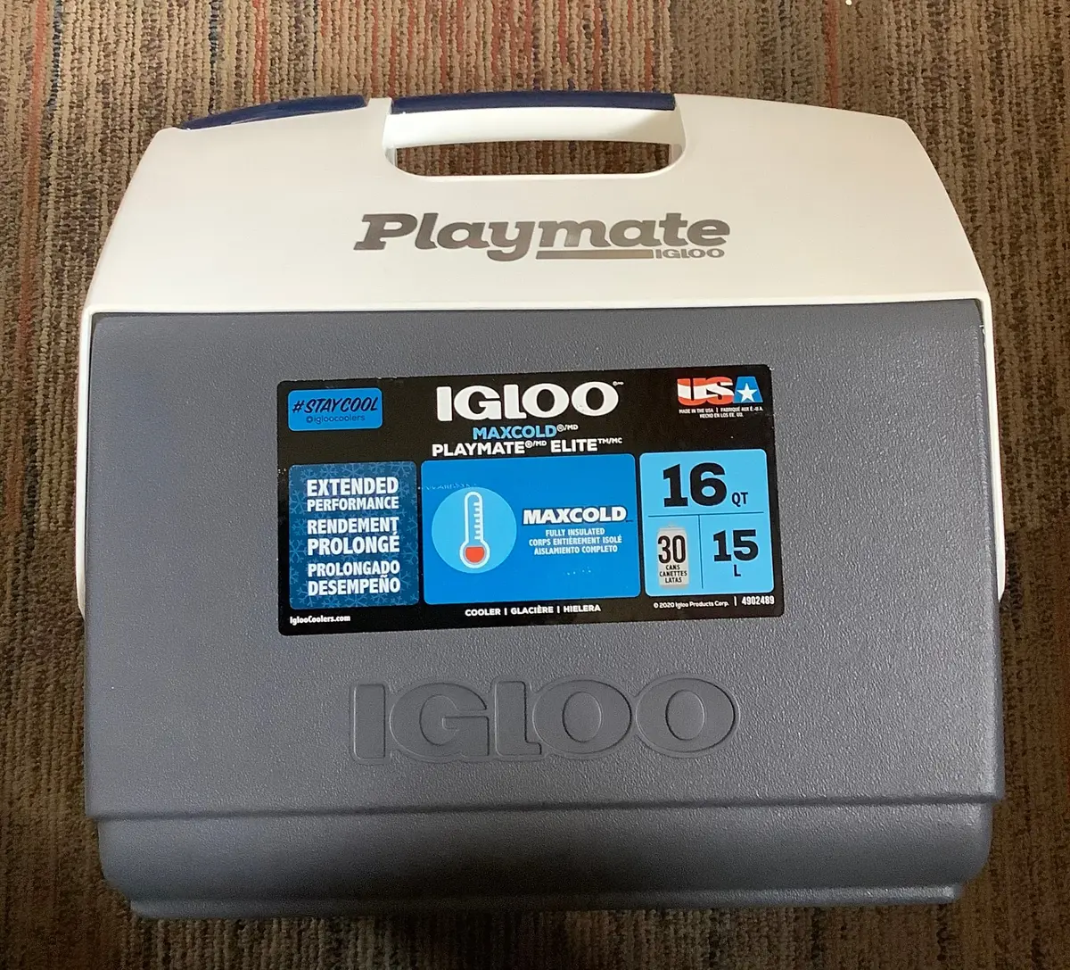 Igloo Playmate Elite Maxcold 16Qt Hard Sided Cooler
- Carbonite 1