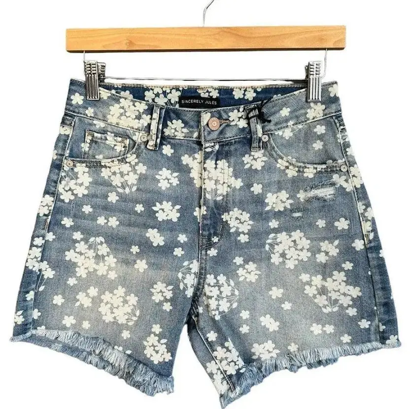 Ladies' Sincerely Jules Super High Rise Short - Size 3/26 1