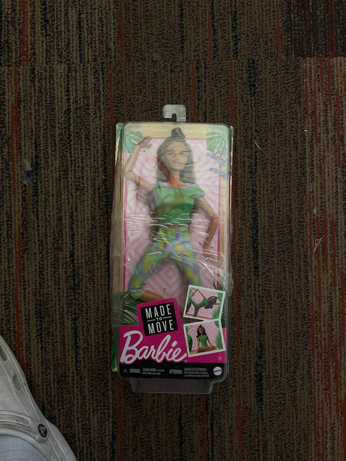 Barbie Made To Move Doll With 22 Flexible Joints Long Wavy Brunette Hair 1