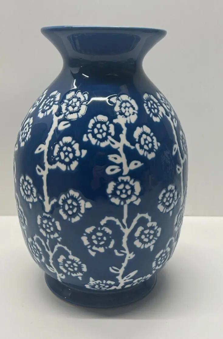 Rose Print Ceramic Vase Blue Floral Flowers 1