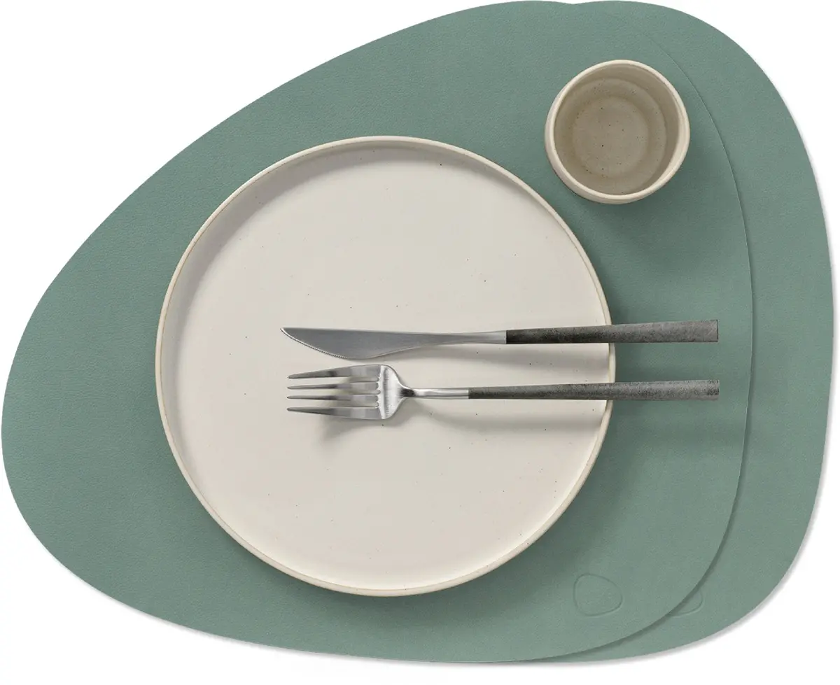 Lind Dna Placemats Nupo - Leer - Pastel Green - Curved - 44 X 37 Cm - 2 Stuks 1