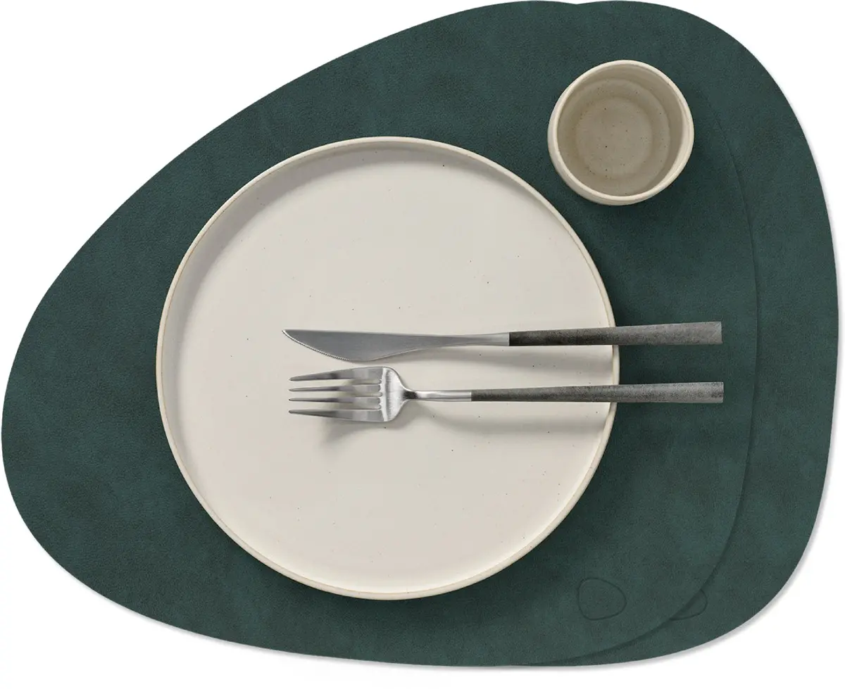 Lind Dna Placemats Nupo - Leer - Dark Green - Curved - 44 X 37 Cm - 2 Stuks 1