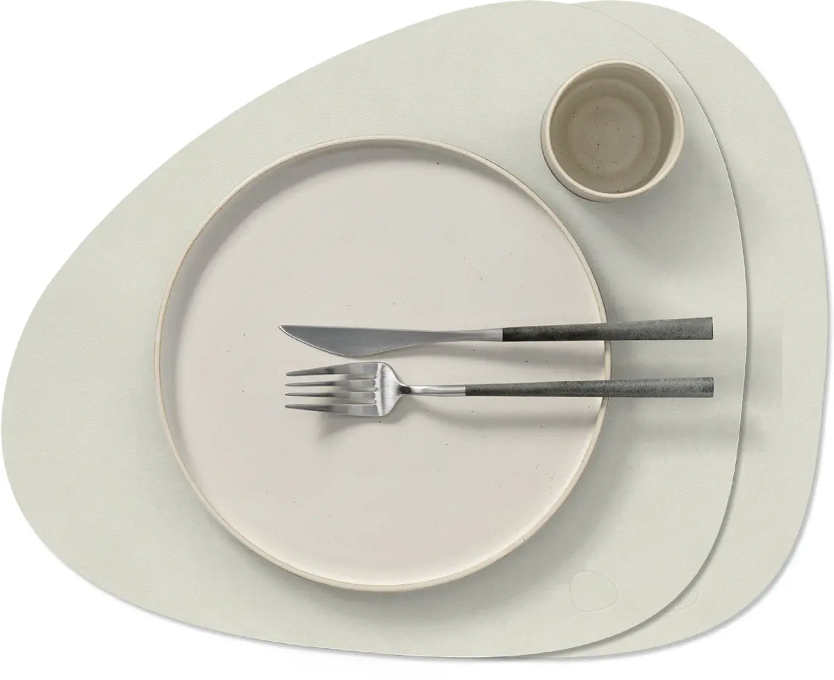 Lind Dna Placemats Nupo - Leer - Linen - Curved - 44 X 37 Cm - 2 Stuks 1