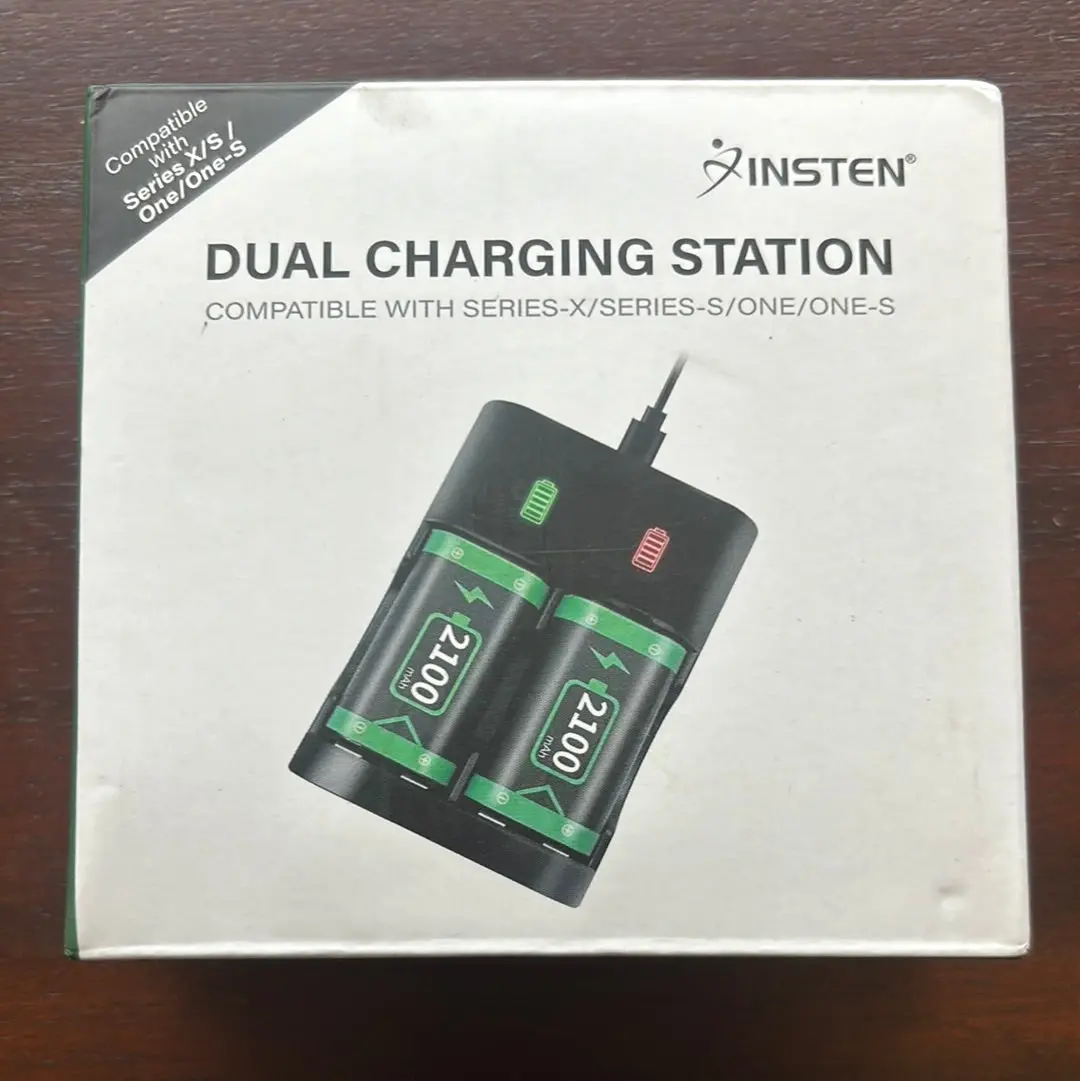 Insten Dual Charging Station 1