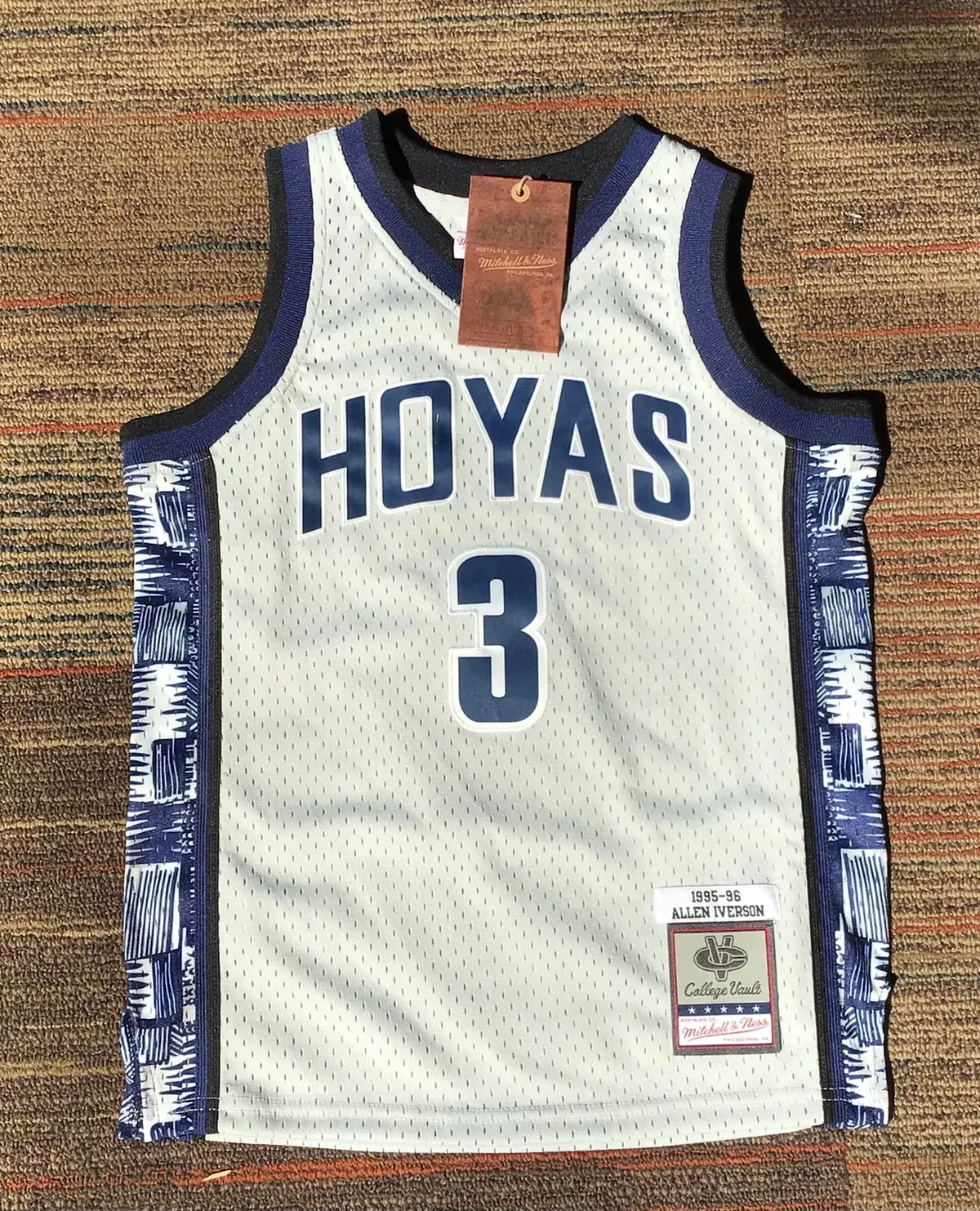 Mitchell And Ness Kid's Georgetown Hoyas Allen Iverson #3 1996 Jersey Size Small 1
