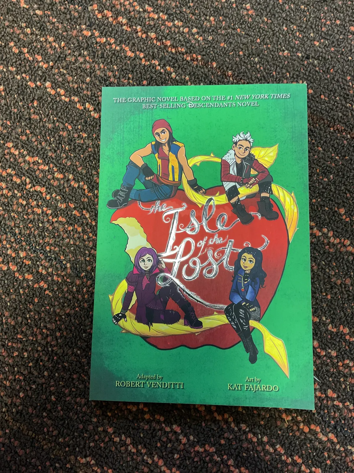 Descendants 1: The Isle Of The Lost - By Melissa De La Cruz (Paperback) 1