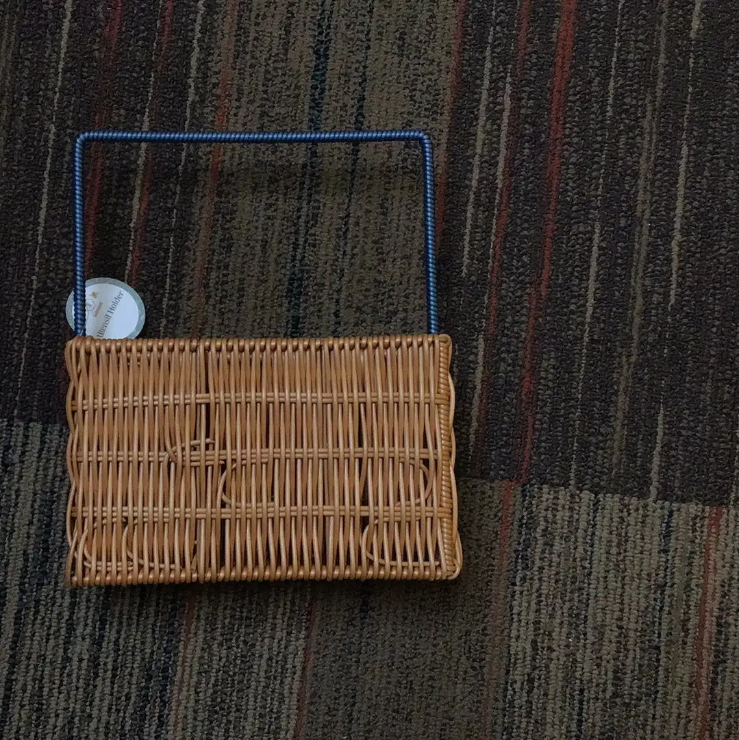 1 Count Woven Utensil Holder 1