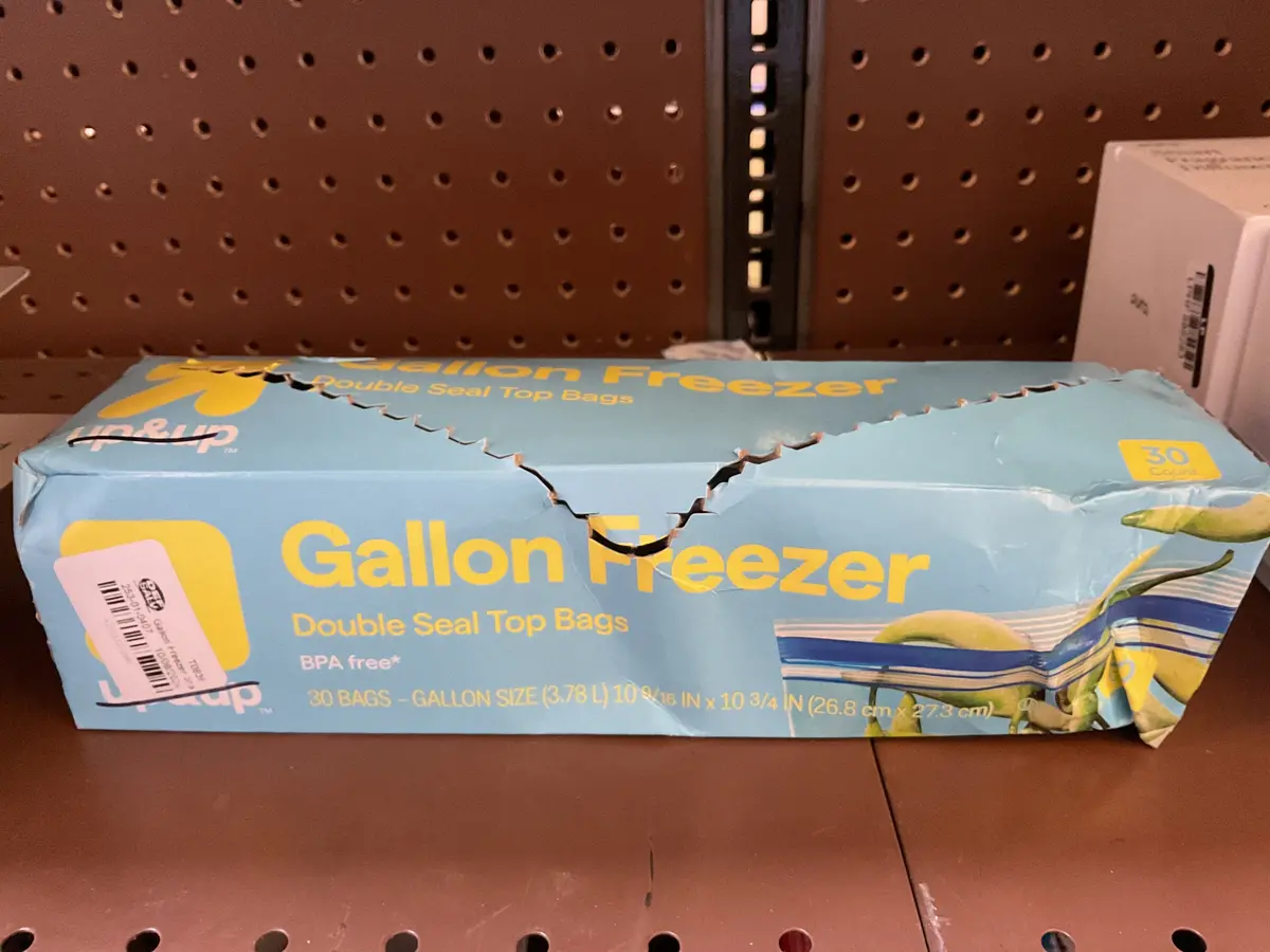 Gallon Freezer Storage Bags Damaged Box 1