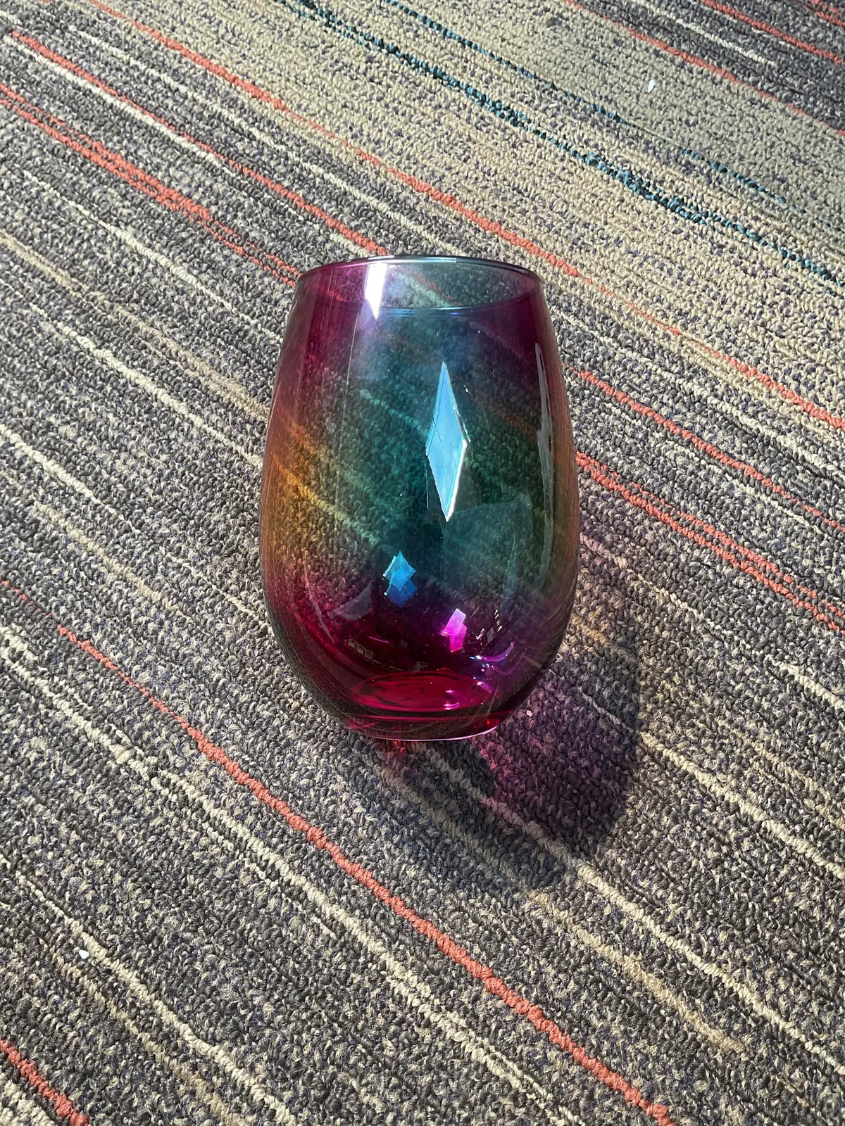 Ombré Wine Glass 1