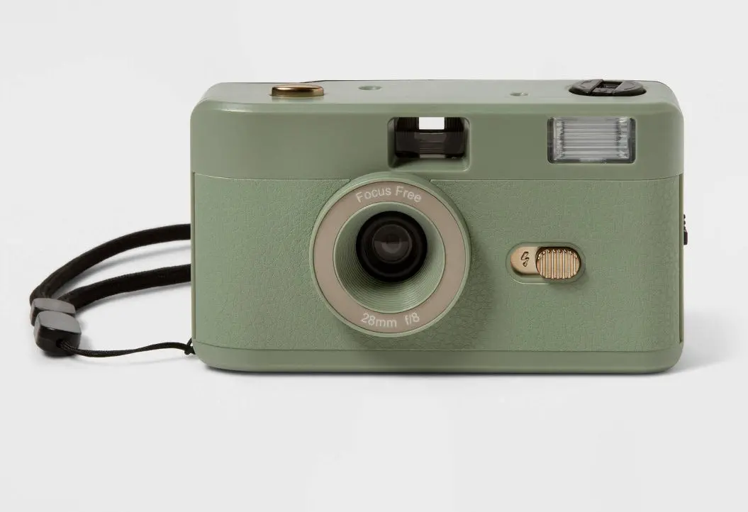 35Mm Camera With Built-In Flash - Jade 1