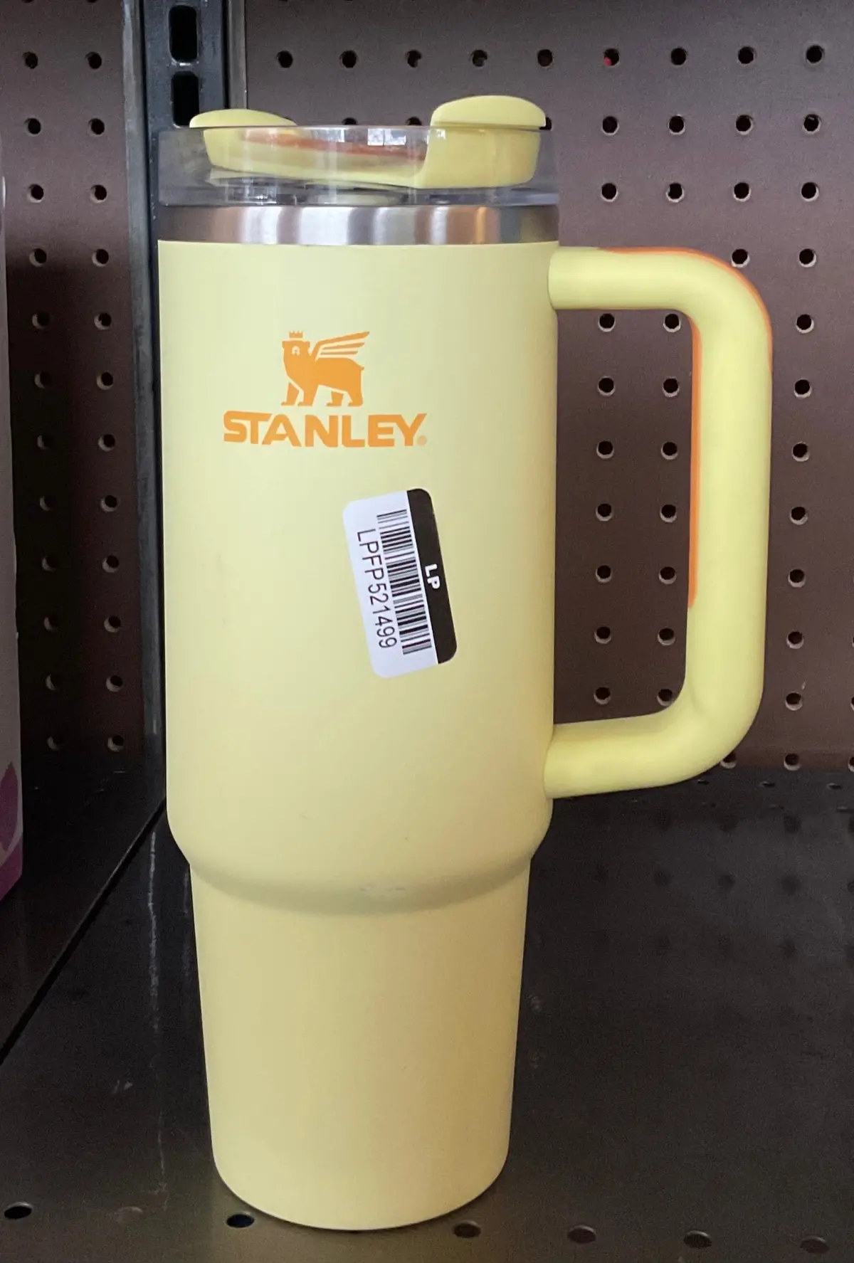 No Straw!!! Stanley 30 Oz Stainless Steel H2.0 Flowstate Quencher
Tumbler - Yellow / Orange 1