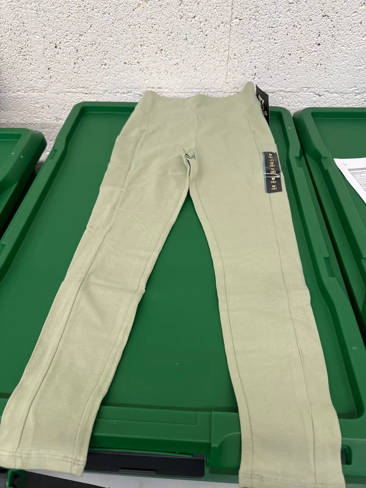 Kids Green Leggings W/Pockets - M 1