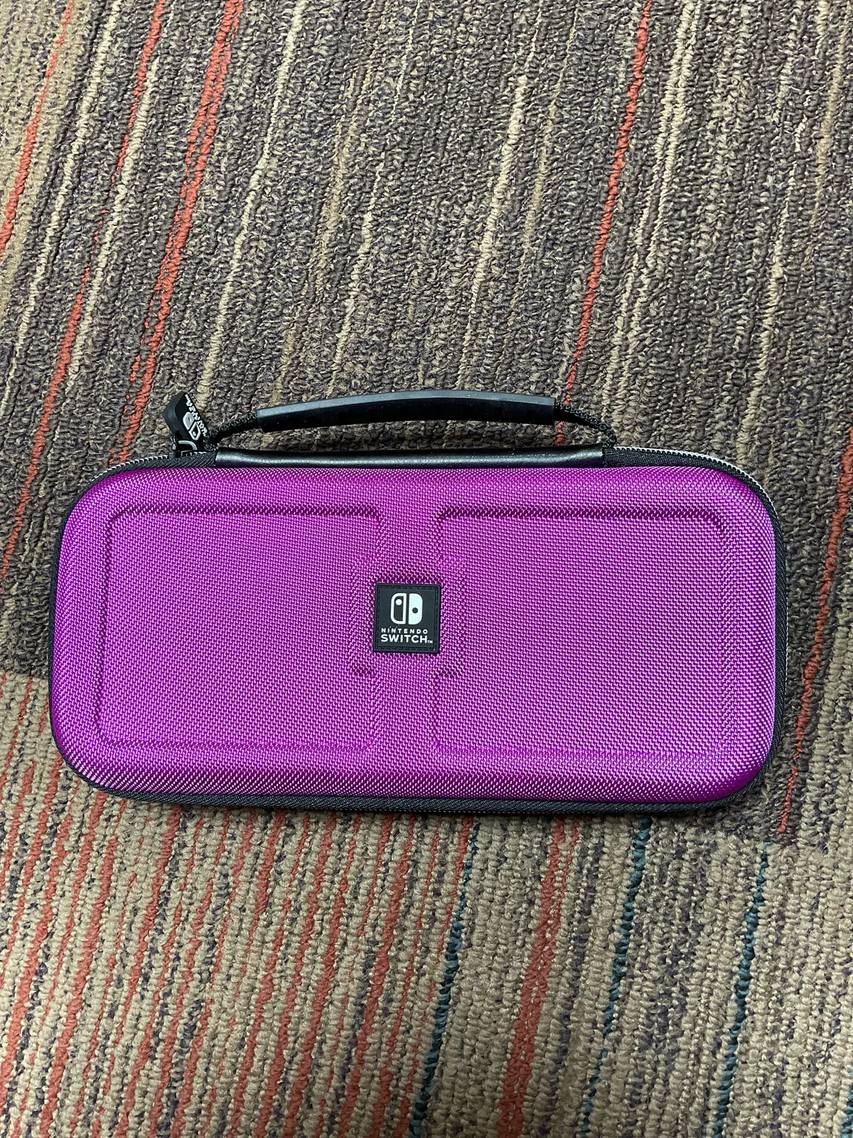 Nintendo Switch Game Traveler Deluxe Case - Purple 1