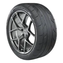 Nitto Nt555rii 305/50R20 1