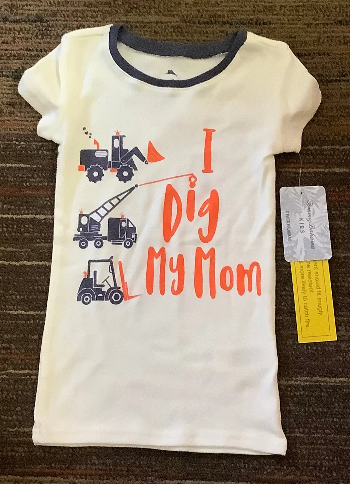 Kids White “I Dig My Mom” Shirt Size 5 1