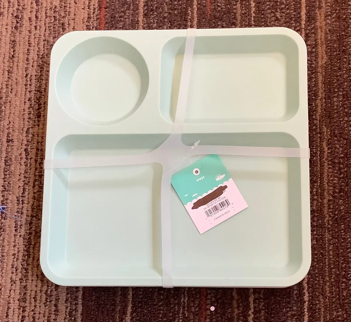 10" 6Pk Plastic Cool Colors Kids' Square Divided Plates 1