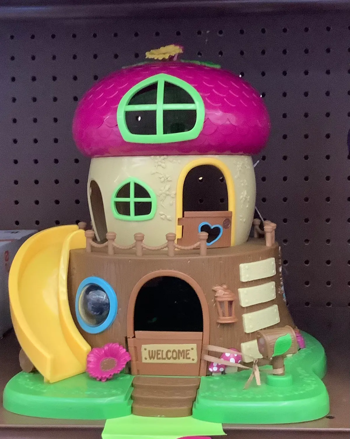 Li! Woodzeez Acorn Treehouse 1