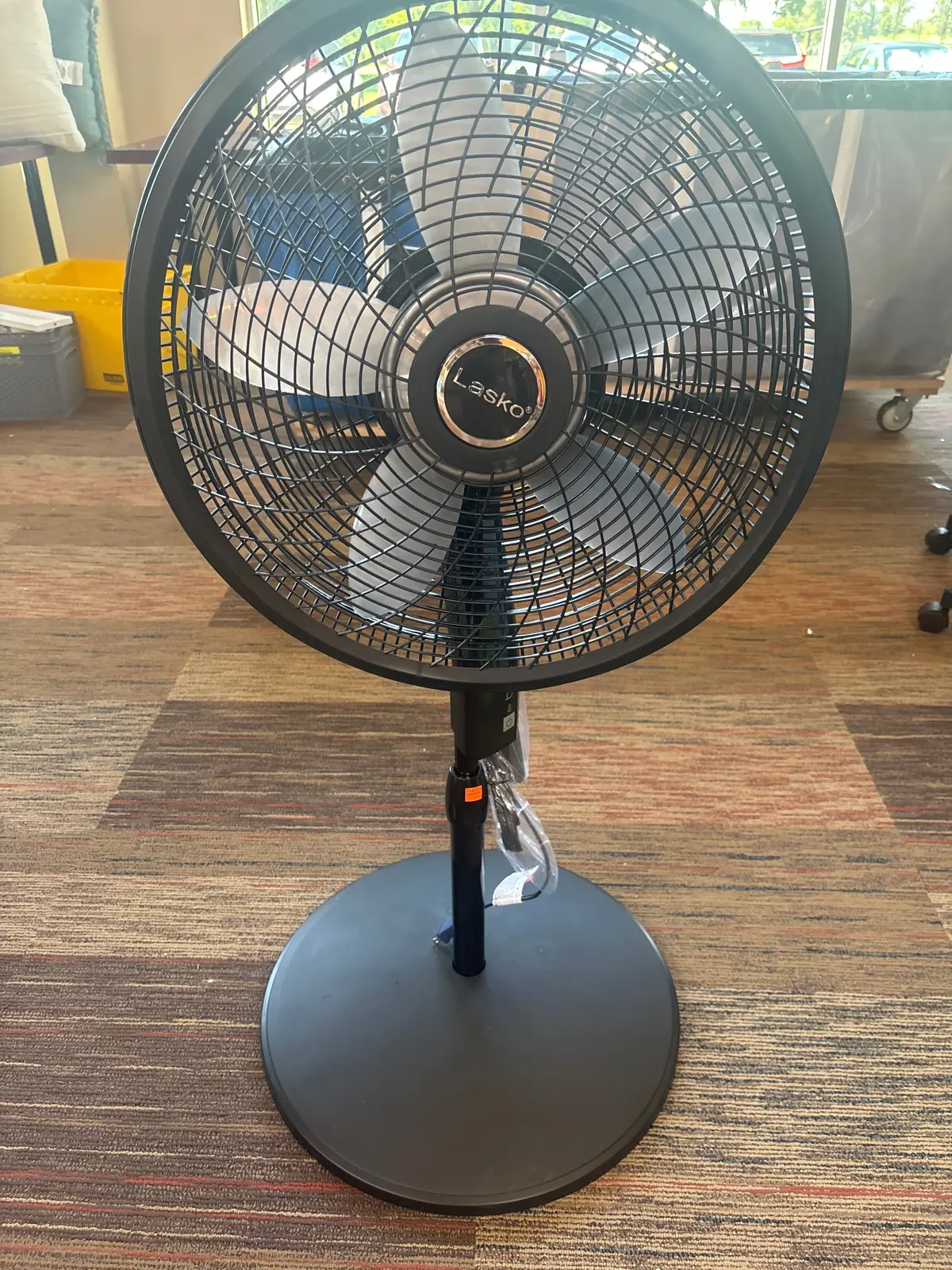 Lasko Adjustable Oscillating Fan Black 1