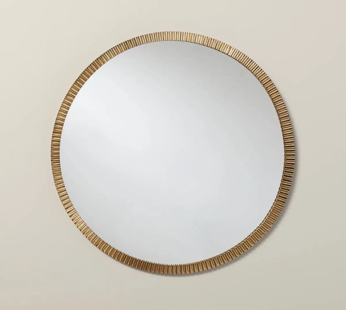 20" Pleated Brass Round Wall Mirror Antique Finish 1