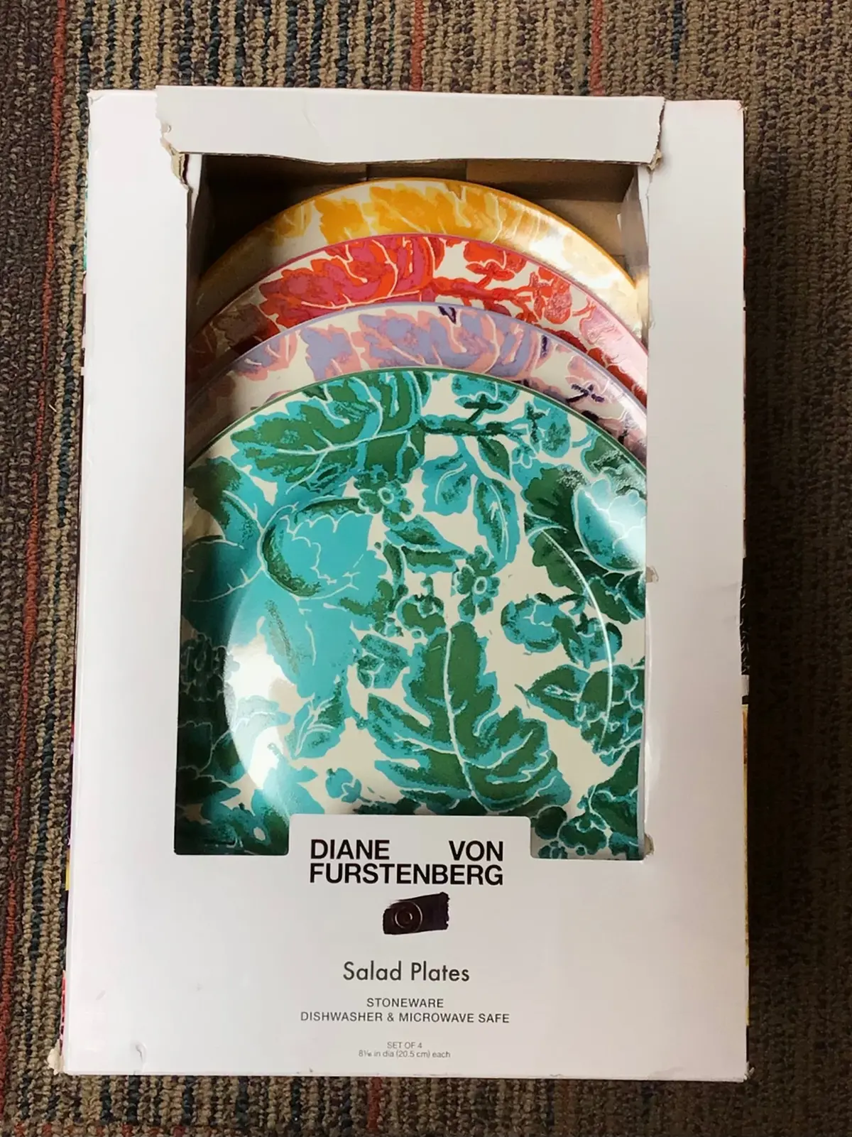 Diane Bon Furstenberg Salad Plates- Stoneware- Dishwasher & Microwave Safe 1