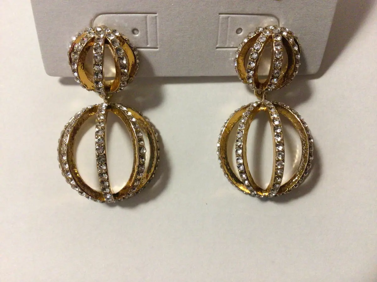 Dangle Earrings - Gold 1