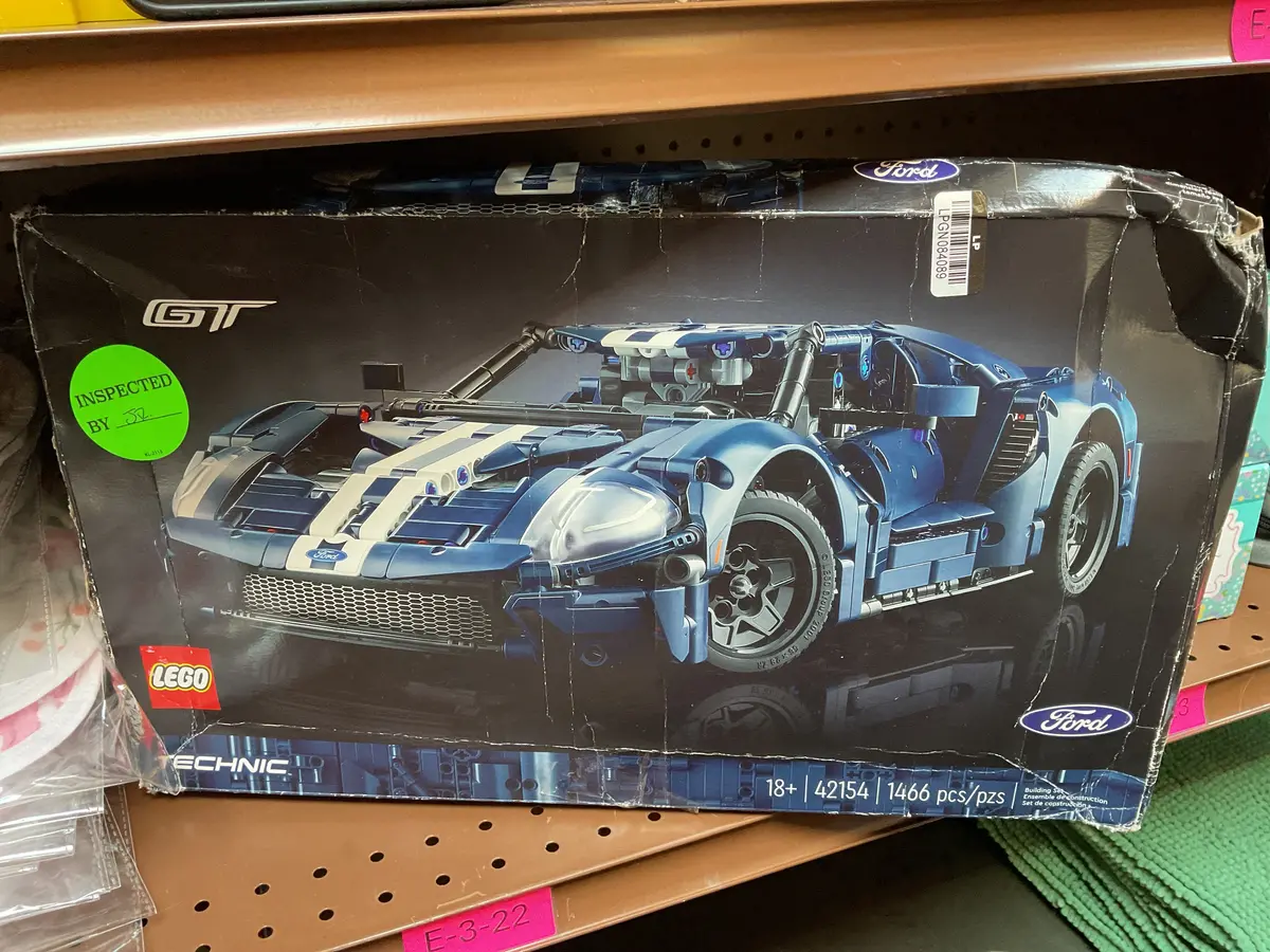 Lego Technic 2022 Ford Gt Car Model Set 42154 1