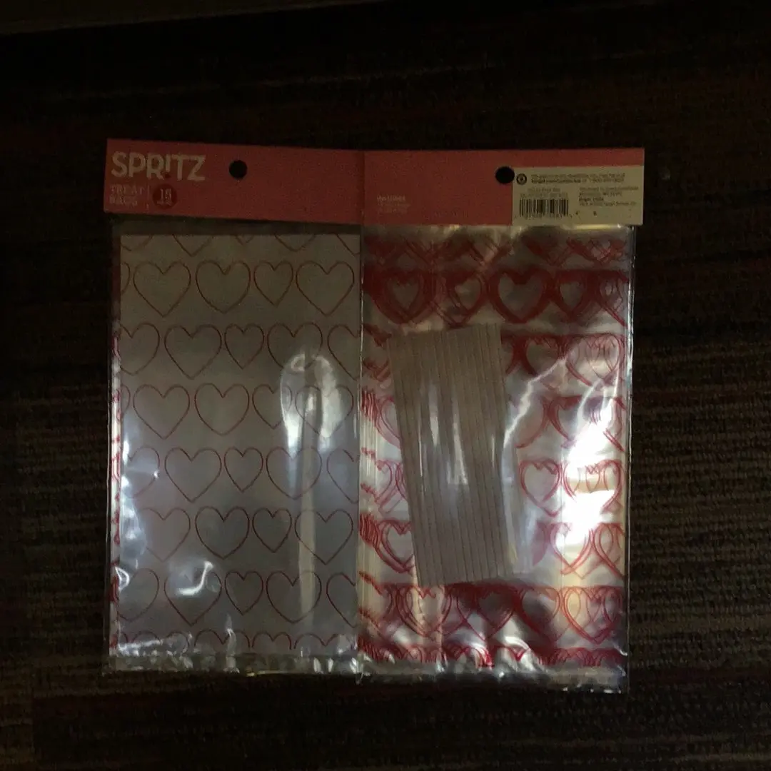 15Ct Large Valentine Treat Bags 1