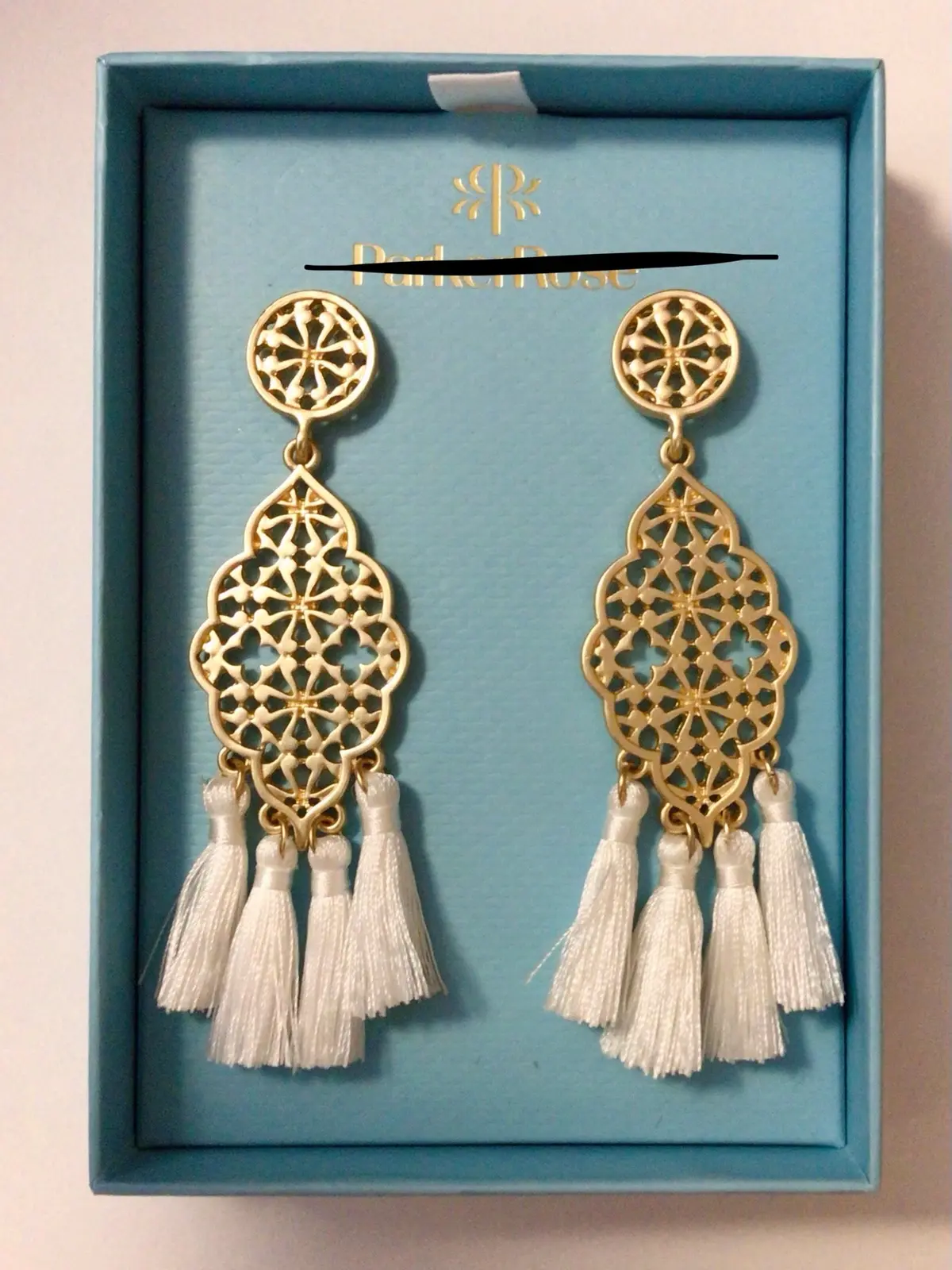 Rose-White Dangle Thread Boho Earrings - White 1