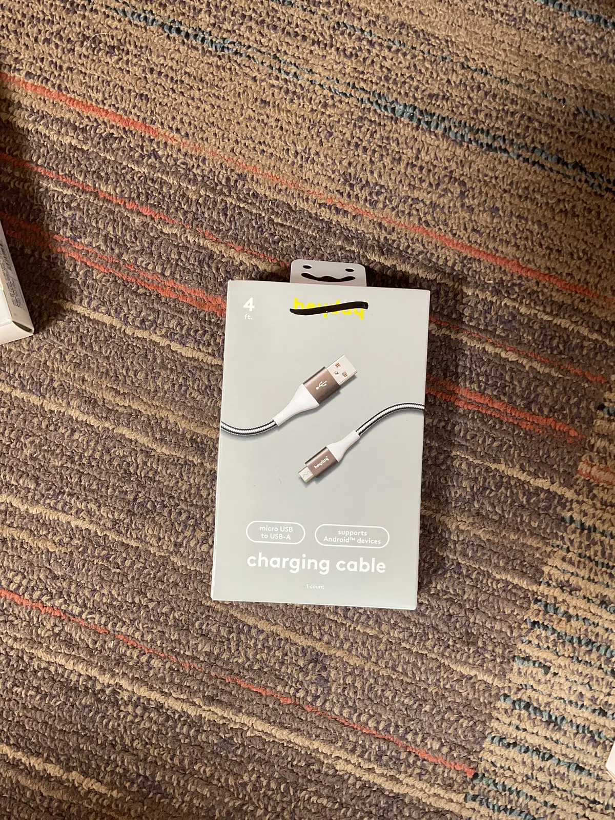 4Ft Micro Usb To Usb-A Charging Cable 2
