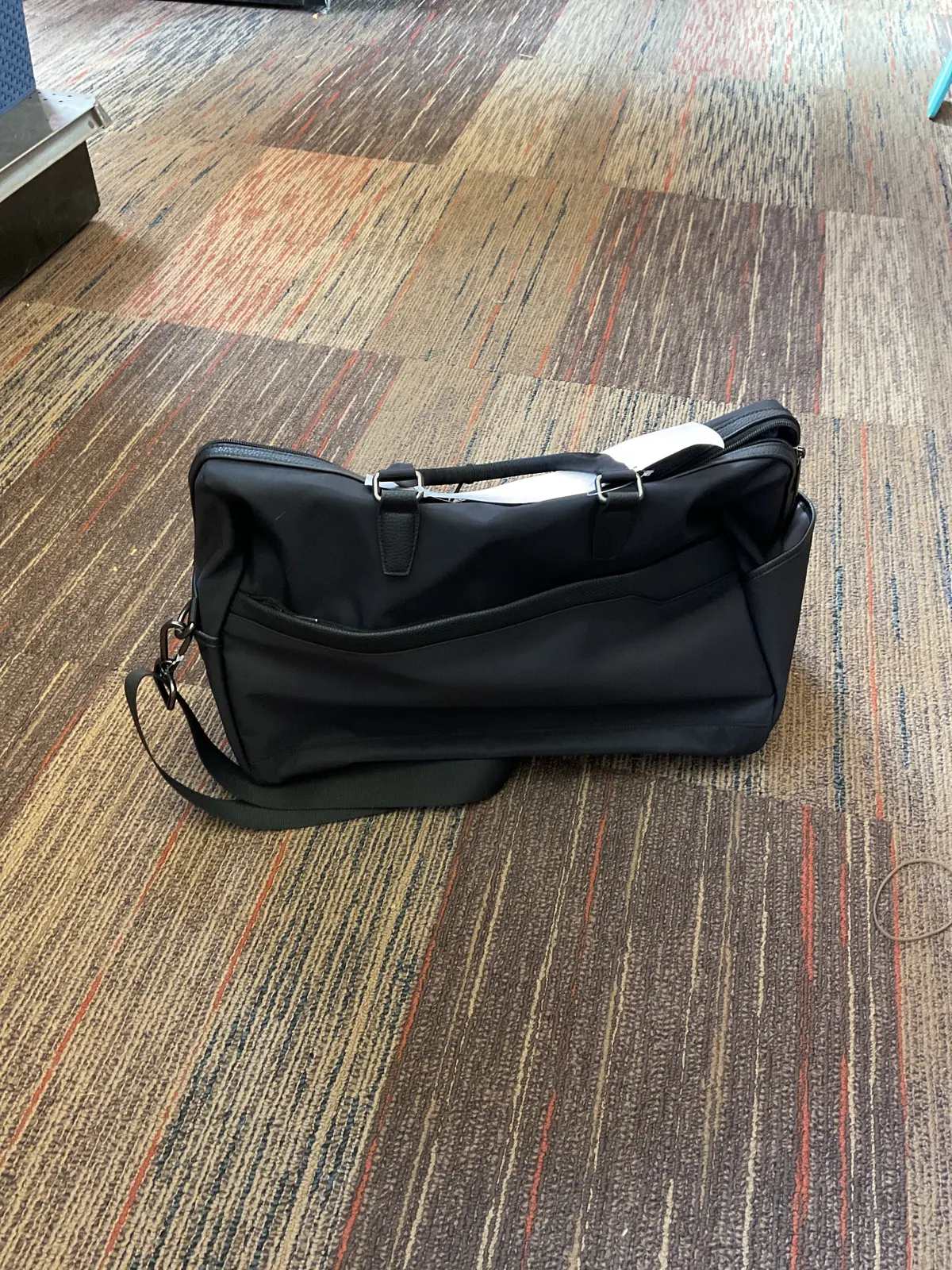Signature Weekender Bag Black 1
