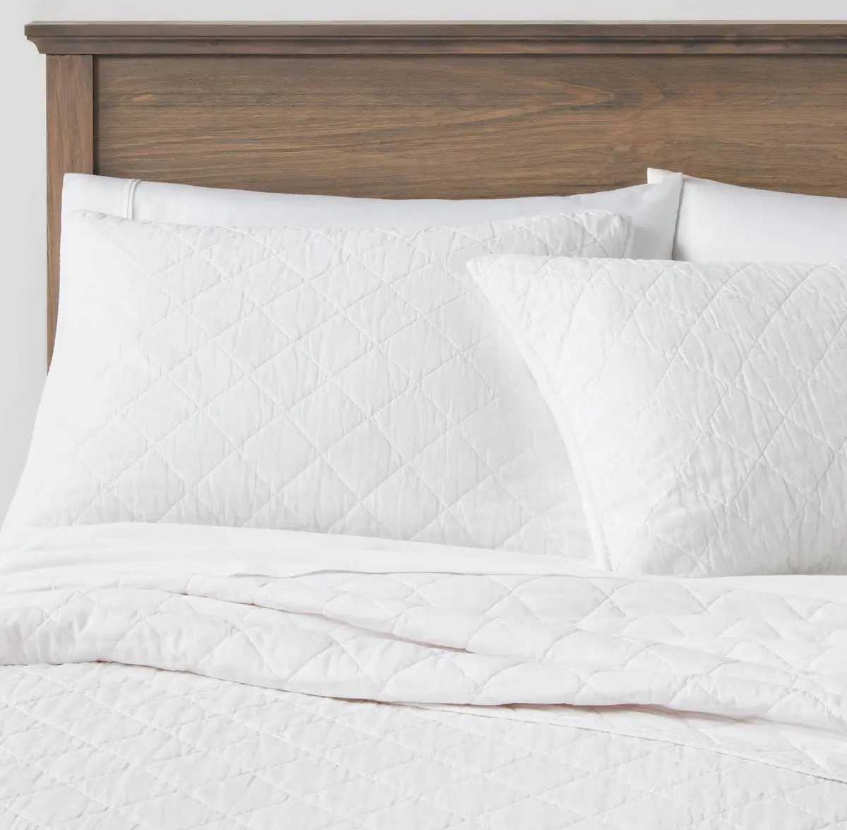 King Diamond Stitch Cotton Linen Quilt - White 1
