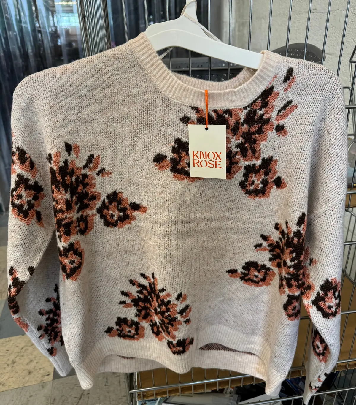 Ladies Oatmeal Floral Sweater Size Large 1