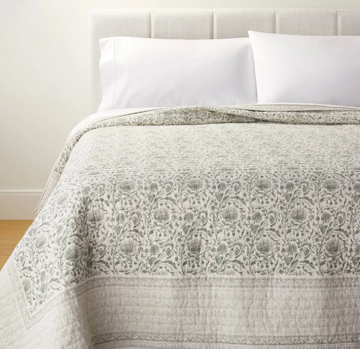 King Decorative Border Cotton Slub Print Quilt - Sage Green 1